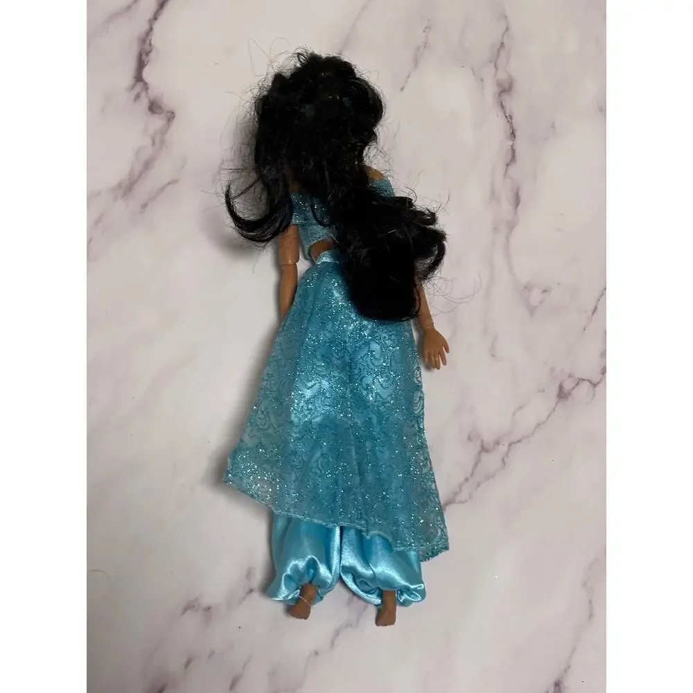 Disney Store London Aladdin Princess Jasmine Articulated Barbie 12”